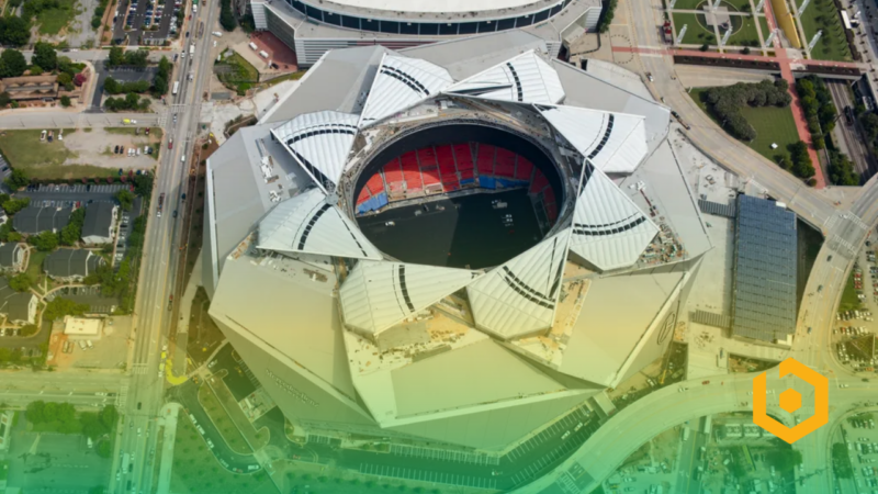 500 toneladas em movimento: o teto retrátil da Copa de 2026 e a lição de suprimentos para compradores de aço de alta performance